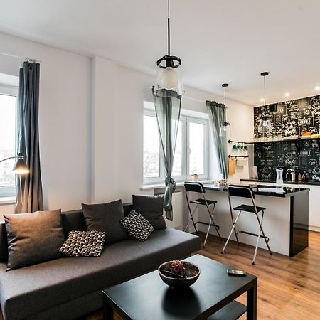 Apartament Centrum Варшава Экстерьер фото